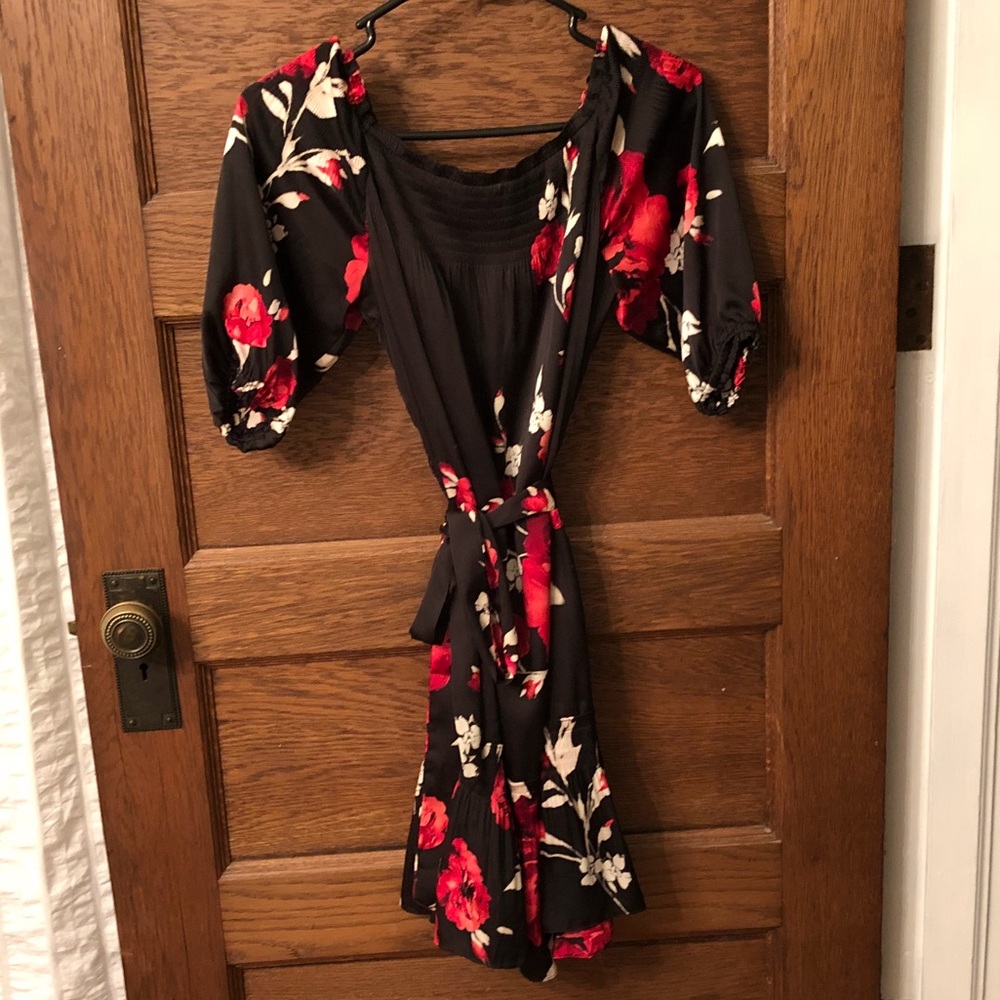 White House black market floral satin-y dress